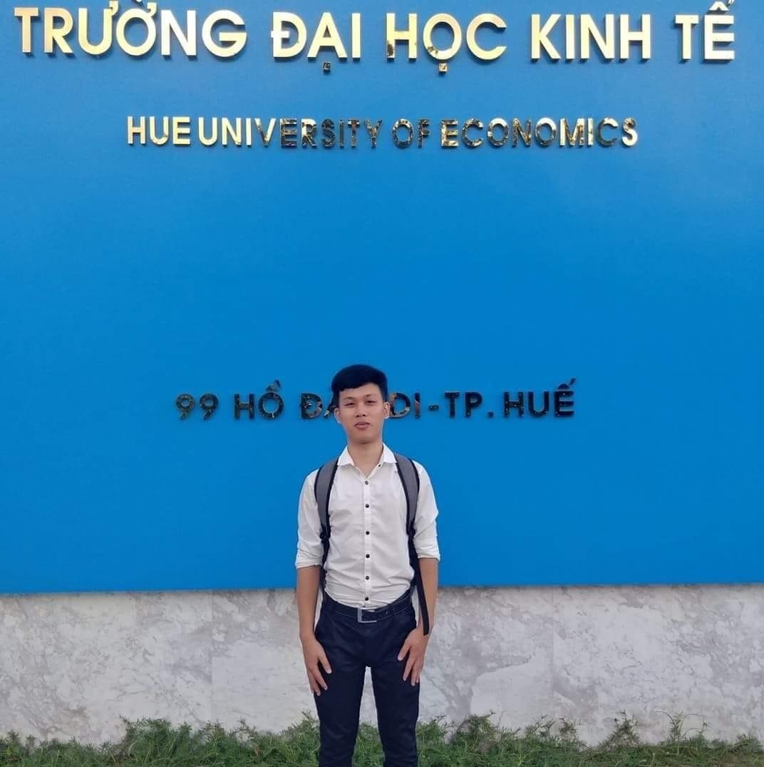 Nhật Phạm