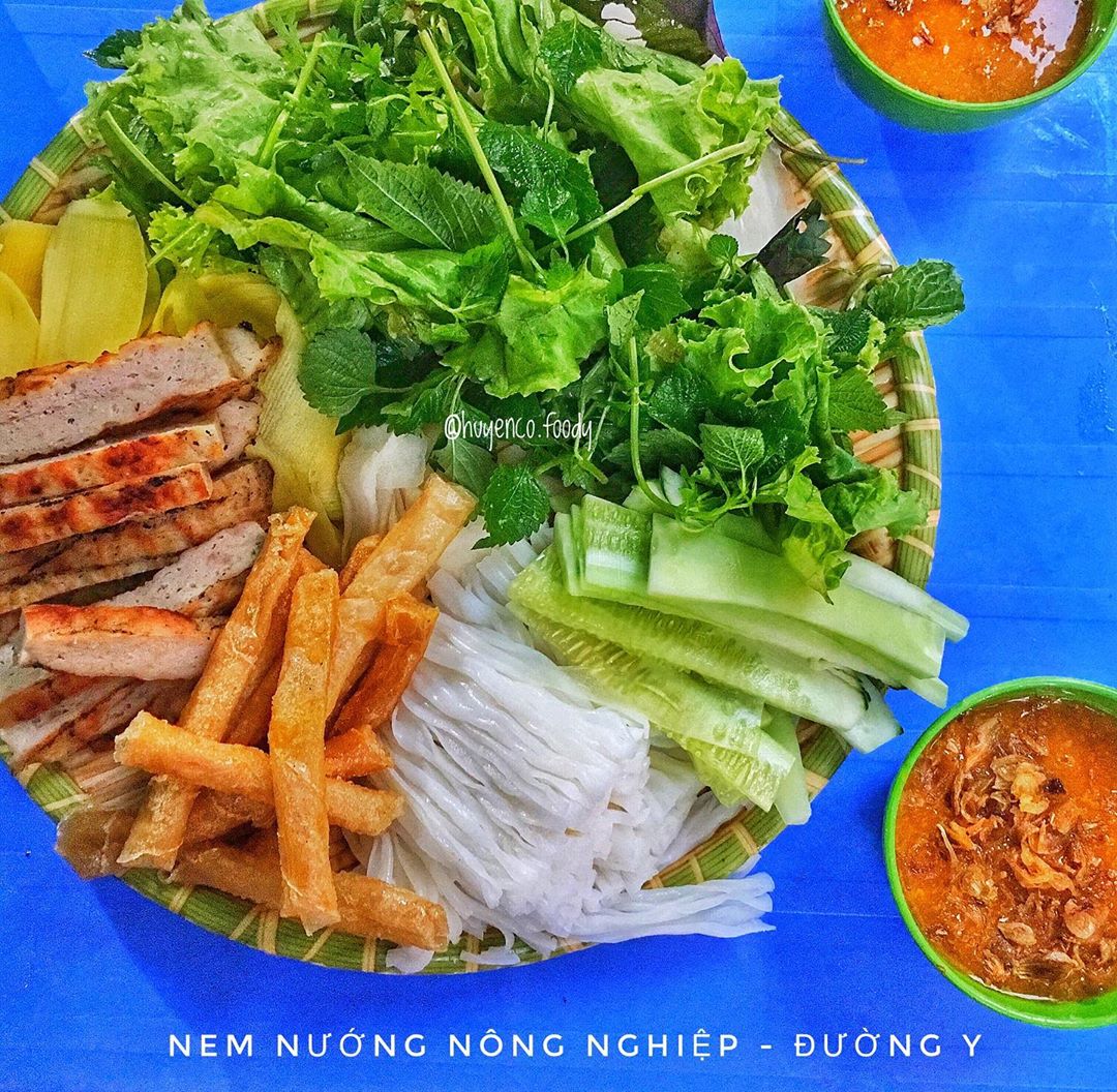 nem nướng nha trang