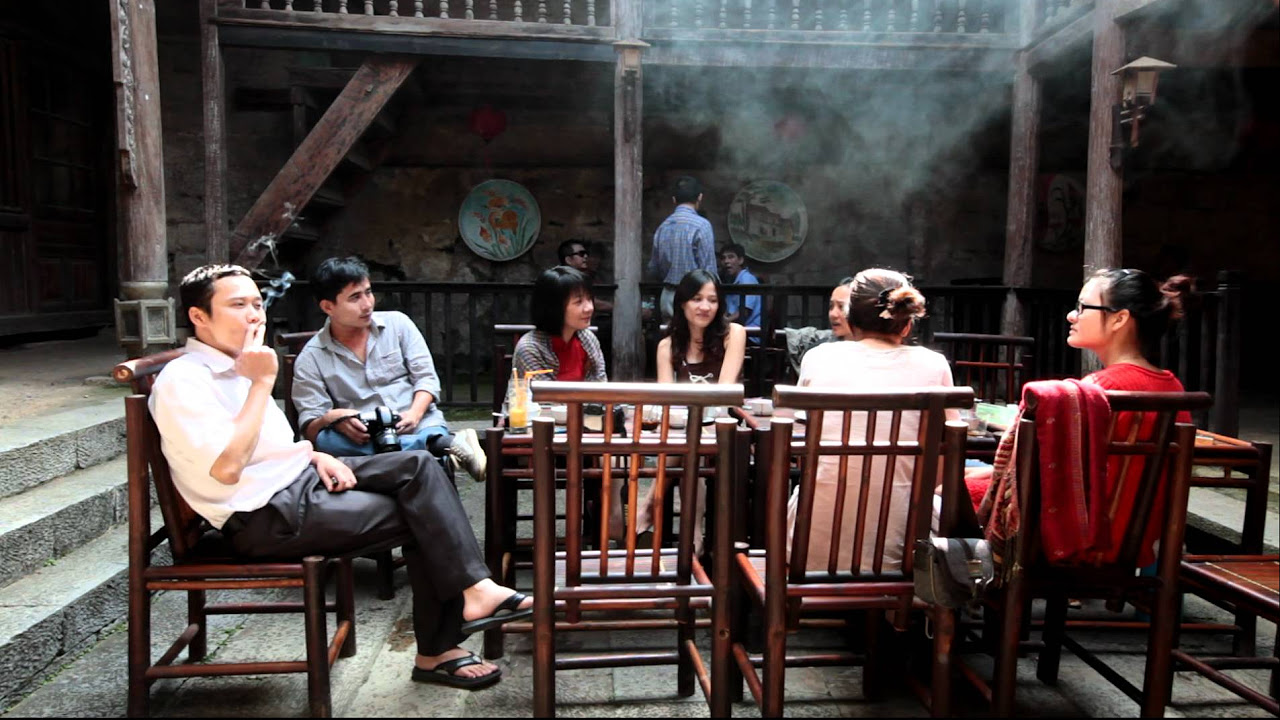 Cafe phố cổ Đồng Văn, không gian thú vị