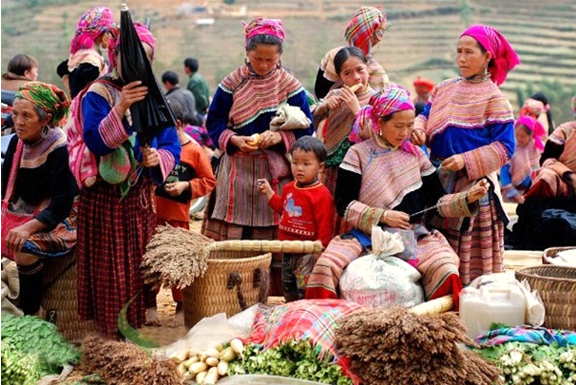 Chợ tình Khâu Vai diễn ra khi nào? Cùng đến và trải nghiệm