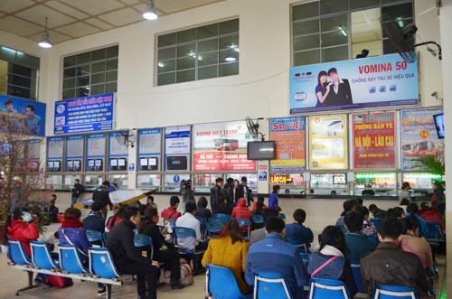 Đi du lịch Hà Giang bằng xe khách mua vé ở bến Mỹ Đình hoặc Giáp Bát