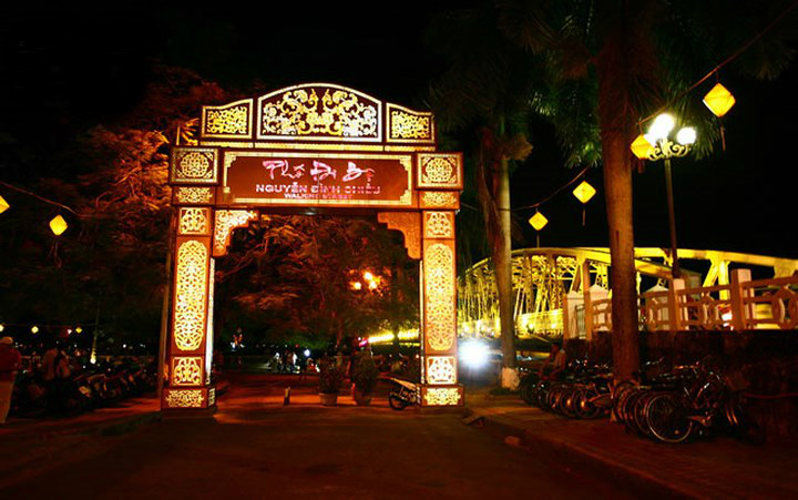 phố đi bộ Nguyễn Đình Chiểu