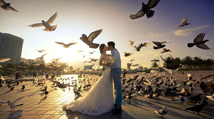 Công viên Biển Đông Đà Nẵng, địa điểm chụp ảnh cưới của cặp đôi