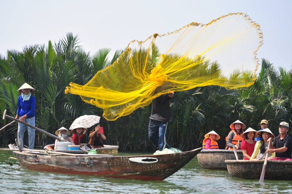 Du lịch sông nước miền Tây ngay trong lòng Hội an với giá khá rẻ