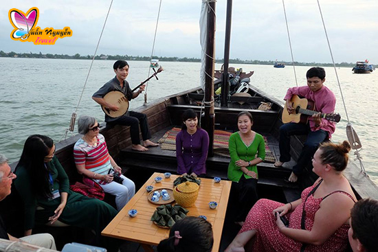 Du thuyền trên sông Thu Bồn ở Hội An Quảng Nam - Tuấn Nguyễn Travel 