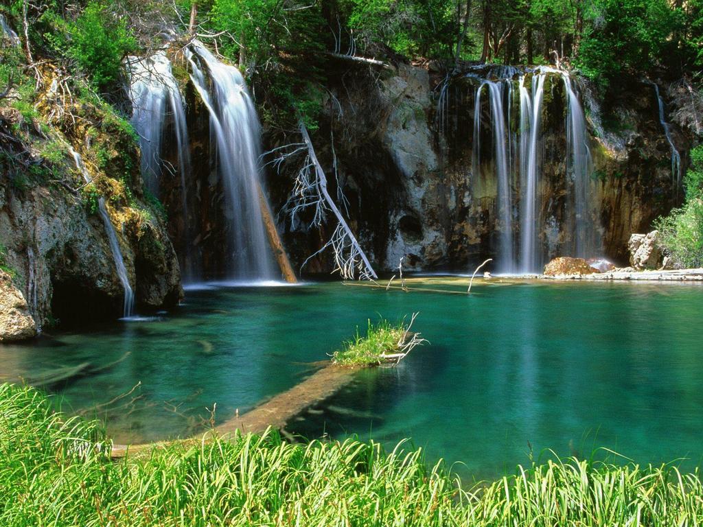 Vẻ đẹp thơ mộng của thác Bạc ở Sapa