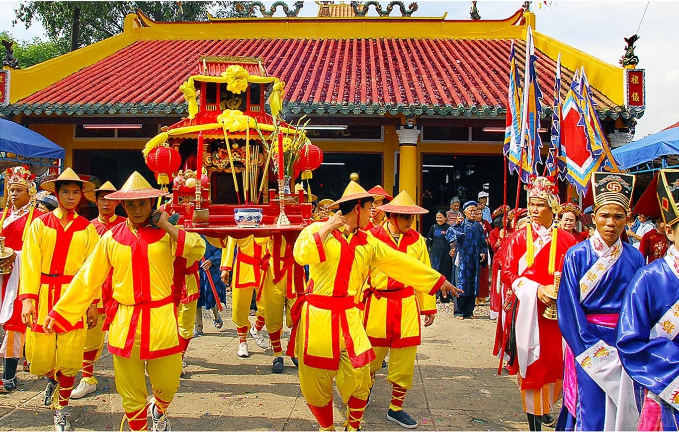 du-lich-ninh-binh-thang-11