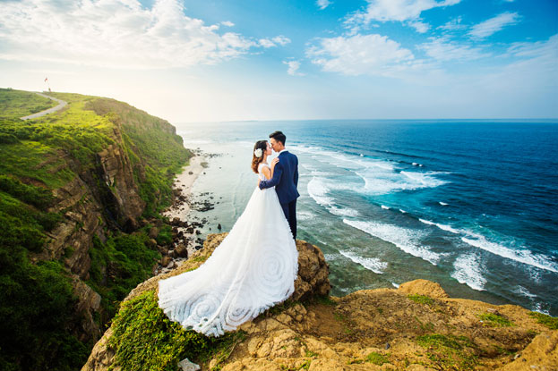Đỉnh Thới Nới trên bản đồ du lịch đảo Lý Sơn được nhiều cặp đôi lựa chọn chụp ảnh cưới