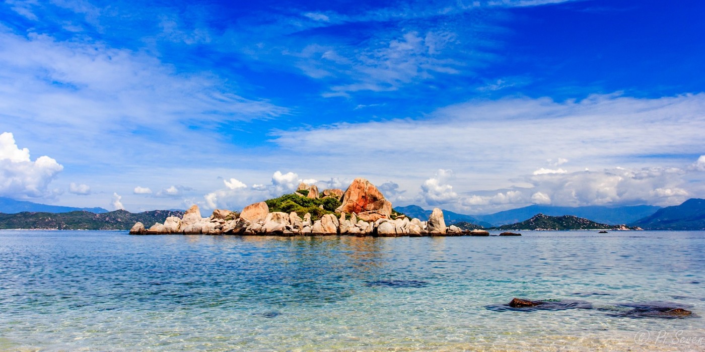 tứ bình nha trang