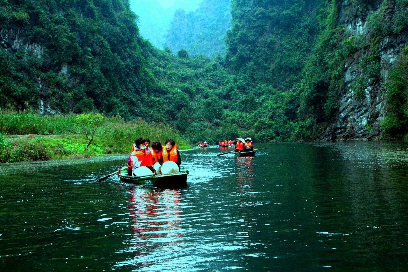 nhung-dia-diem-du-lich-dep-o-ninh-binh