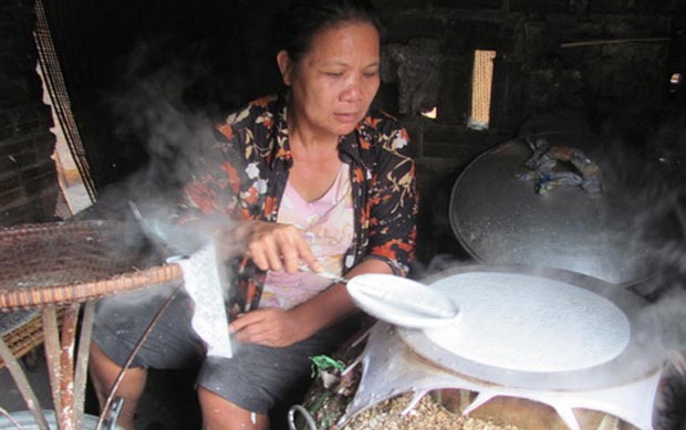 Bánh tráng Hòa Đa- đặc sản khô Phú Yên được làm từ gạo nguyên chất