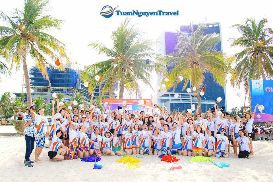 team building trên biển mỹ khê đà nẵng tour Đà Nẵng 4 ngày 3 đêm