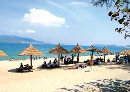 khách sạn quãng bình gần biển 