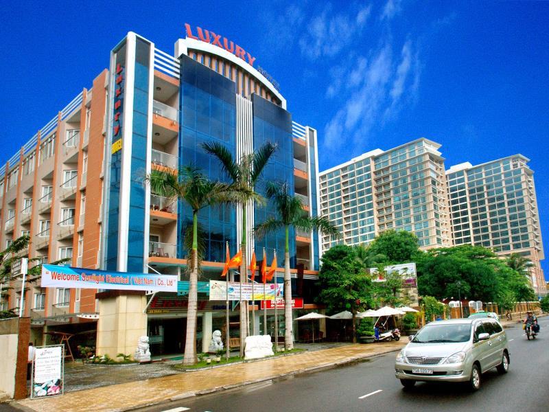 khách sạn 3 sao gần biển nha trang 