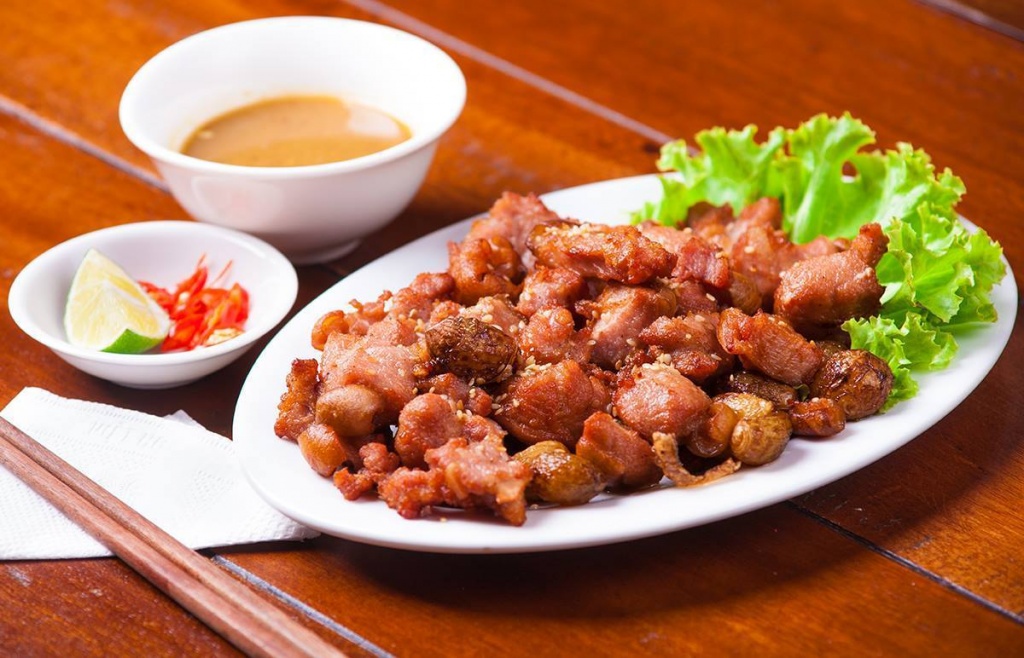 Mộc Châu nổi tiếng với món bê chao
