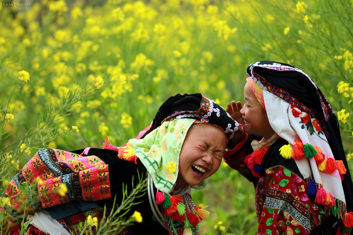 Nụ cười hồn nhiên của những đứa trẻ Đồng Văn, Hà Giang