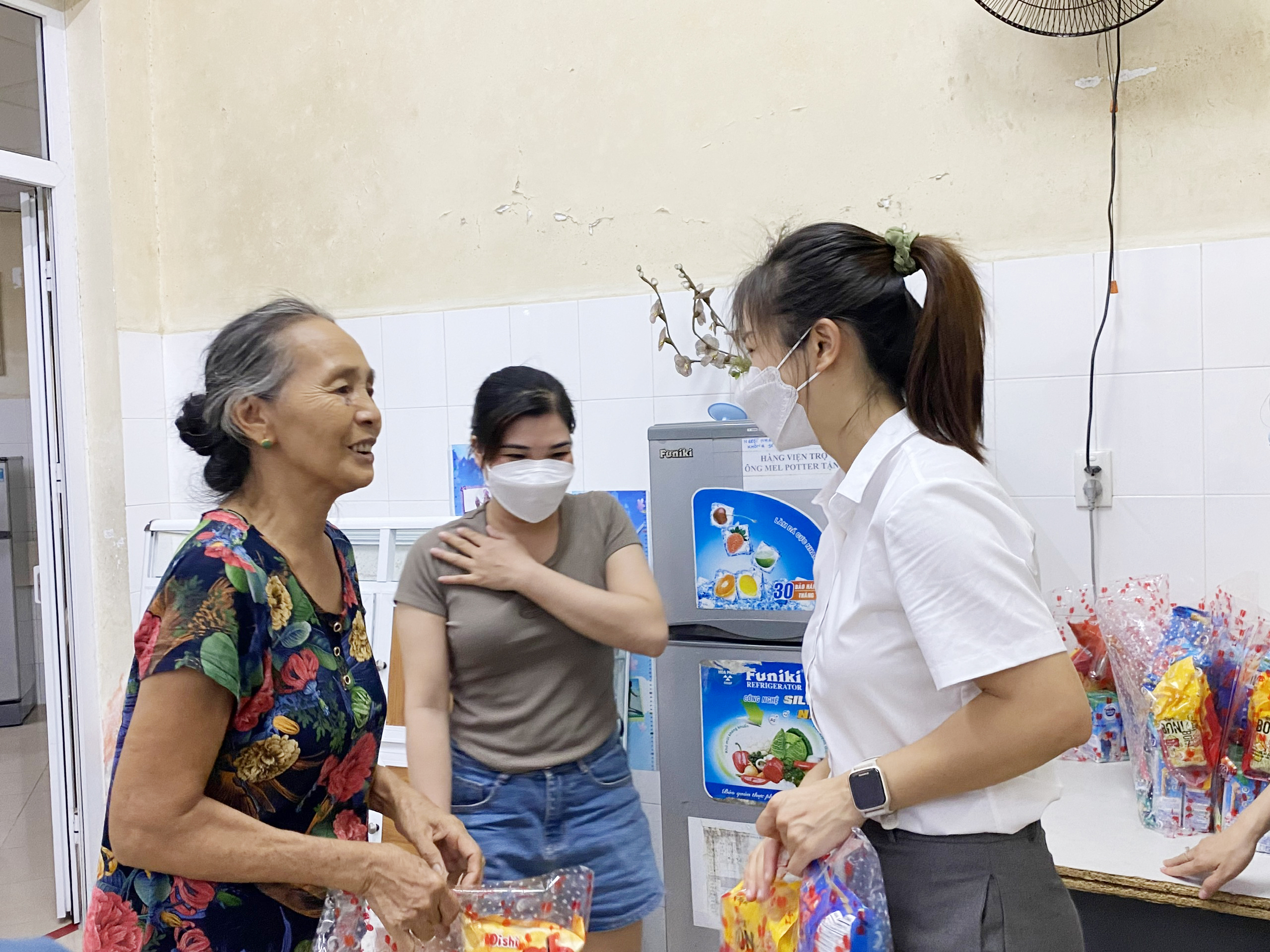 Tuấn Nguyễn Travel từ thiện 2023 - Hành trình chia sẻ yêu thương