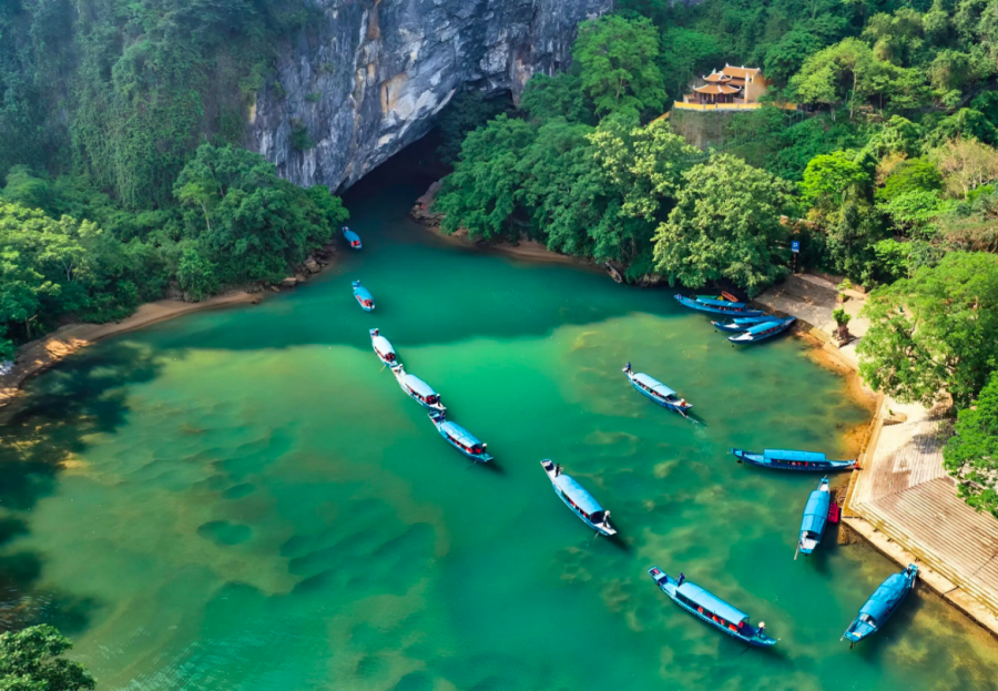Tour Huế Quảng Bình 3N2Đ tham quan 2 động Phong Nha - Thiên Đường